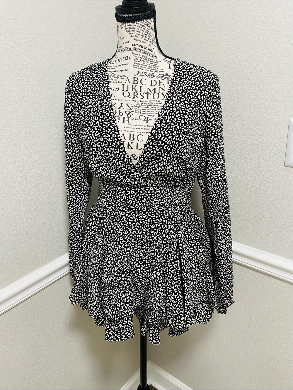 Windsor Black and White Printed Long-Sleeve Romper